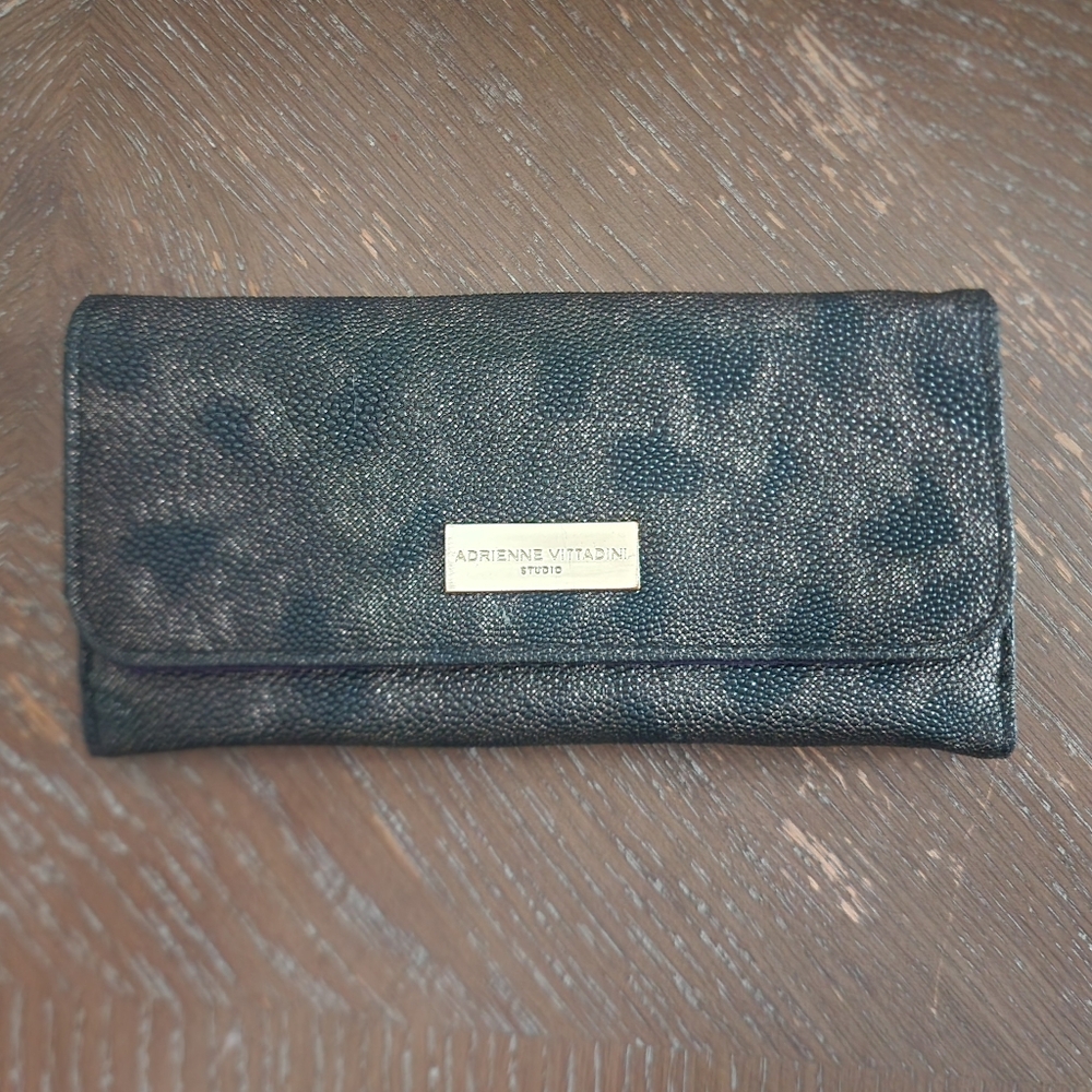 Adrienne Vittadini Textured Black Clutch